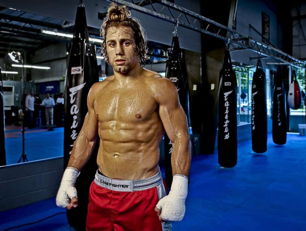 urijah faber net worth 2017 - Ilustrasi 2