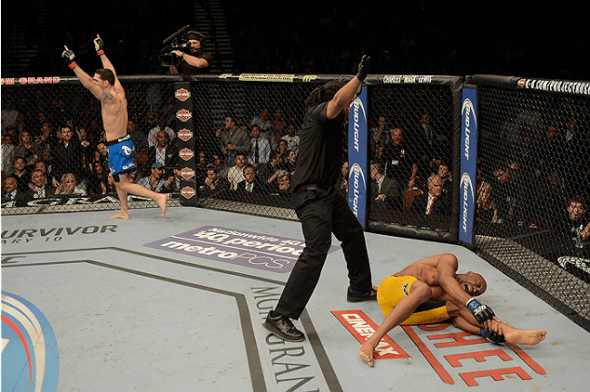 ufc168_11_weidman_vs_silva_029